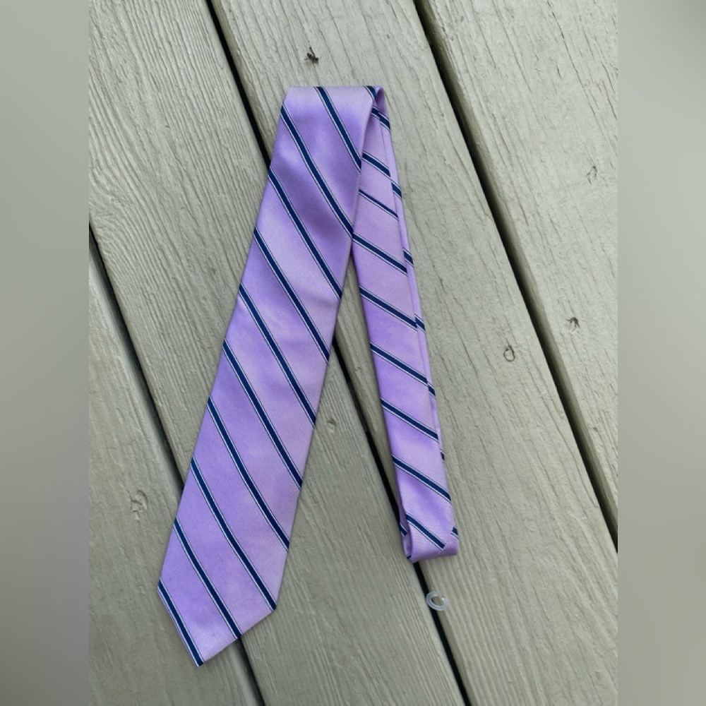 NWOT Brooks Brothers - Mens lavender & blue striped tie, Size: 59”L x 3.5”W